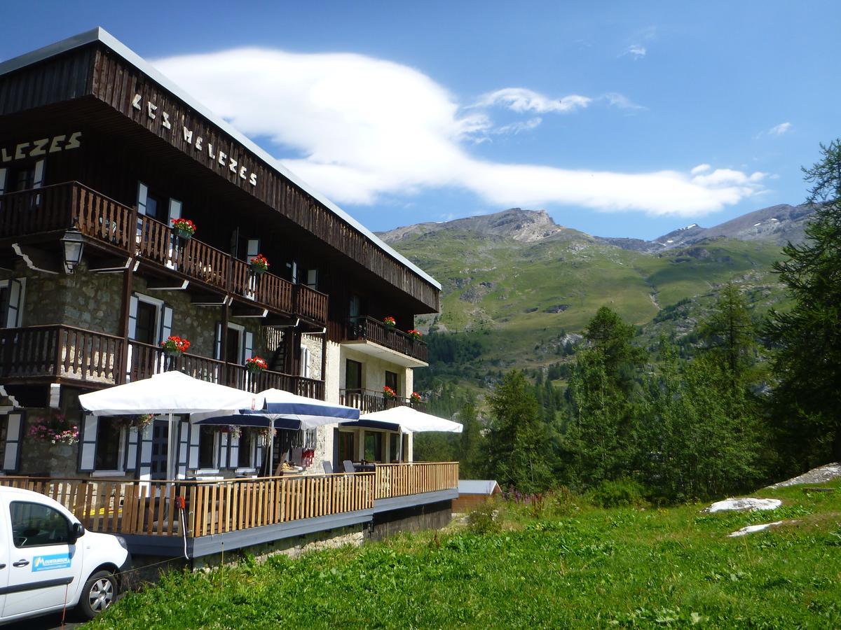לינה וארוחת בוקר טיגנס Chalet Les Melezes מראה חיצוני תמונה