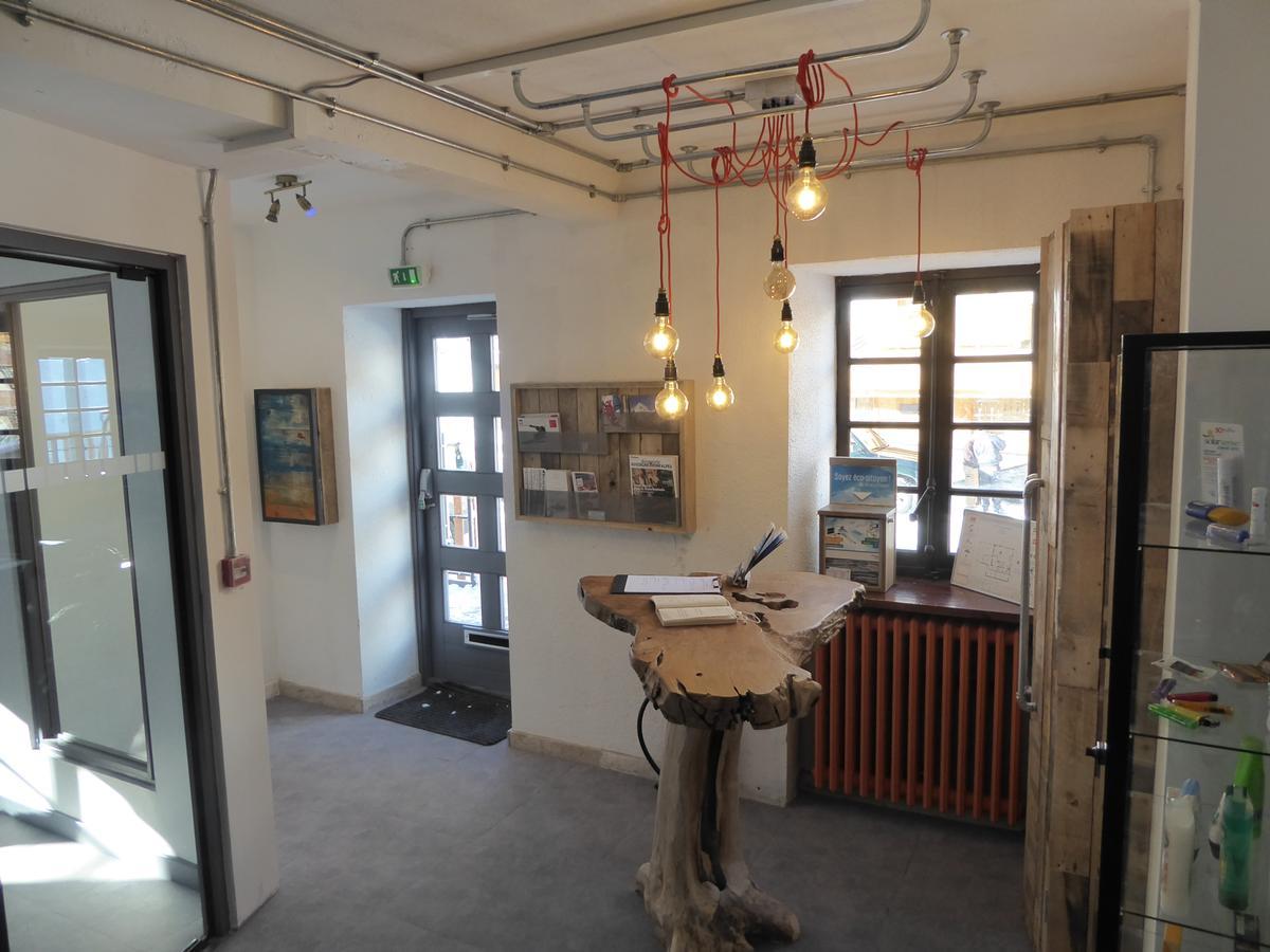 לינה וארוחת בוקר טיגנס Chalet Les Melezes מראה חיצוני תמונה