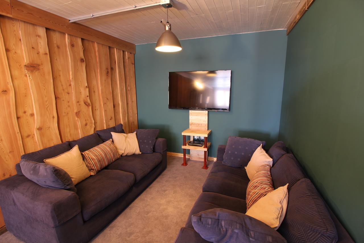 לינה וארוחת בוקר טיגנס Chalet Les Melezes מראה חיצוני תמונה