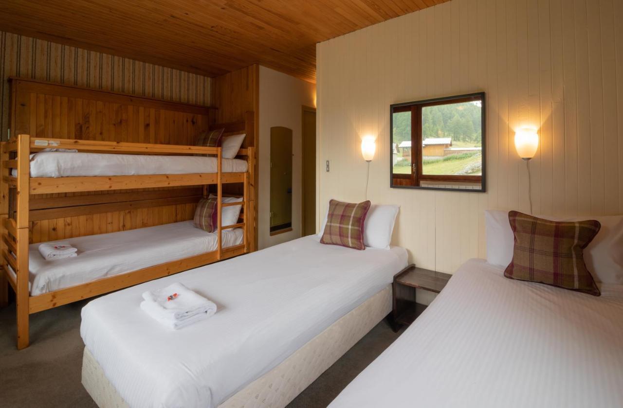 לינה וארוחת בוקר טיגנס Chalet Les Melezes מראה חיצוני תמונה