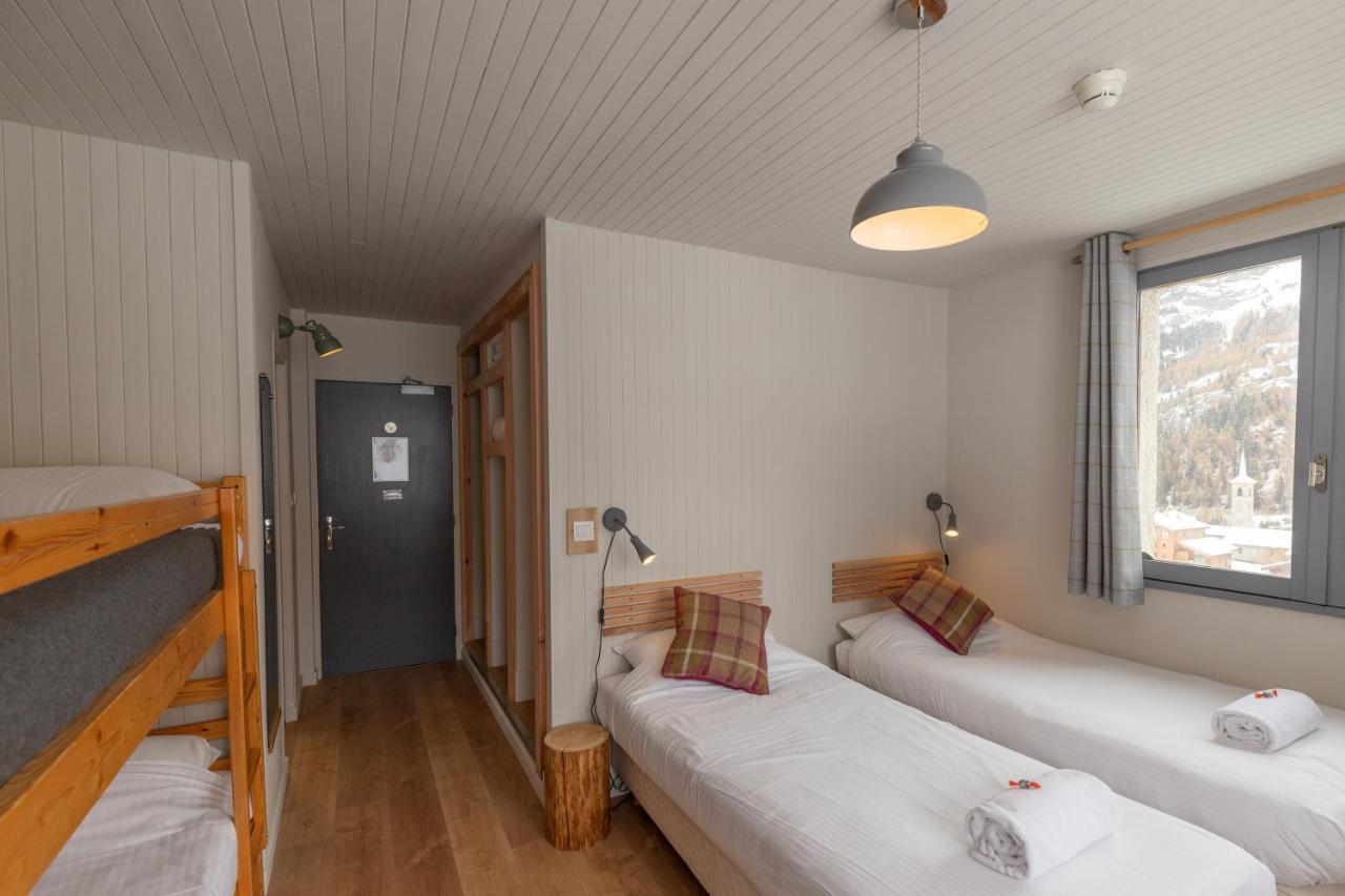 לינה וארוחת בוקר טיגנס Chalet Les Melezes מראה חיצוני תמונה